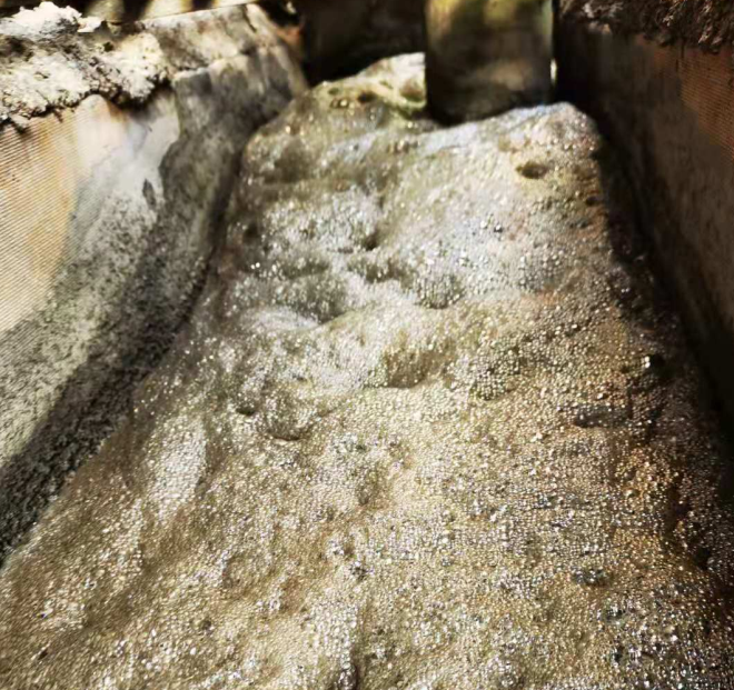 (圖:脫硫塔起泡現場)