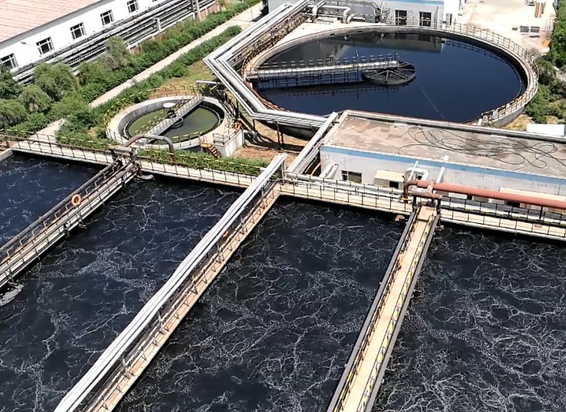 (圖:廢水水處理起泡場(chǎng)景)