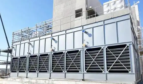 （冷水塔水處理消泡劑應用場景） 